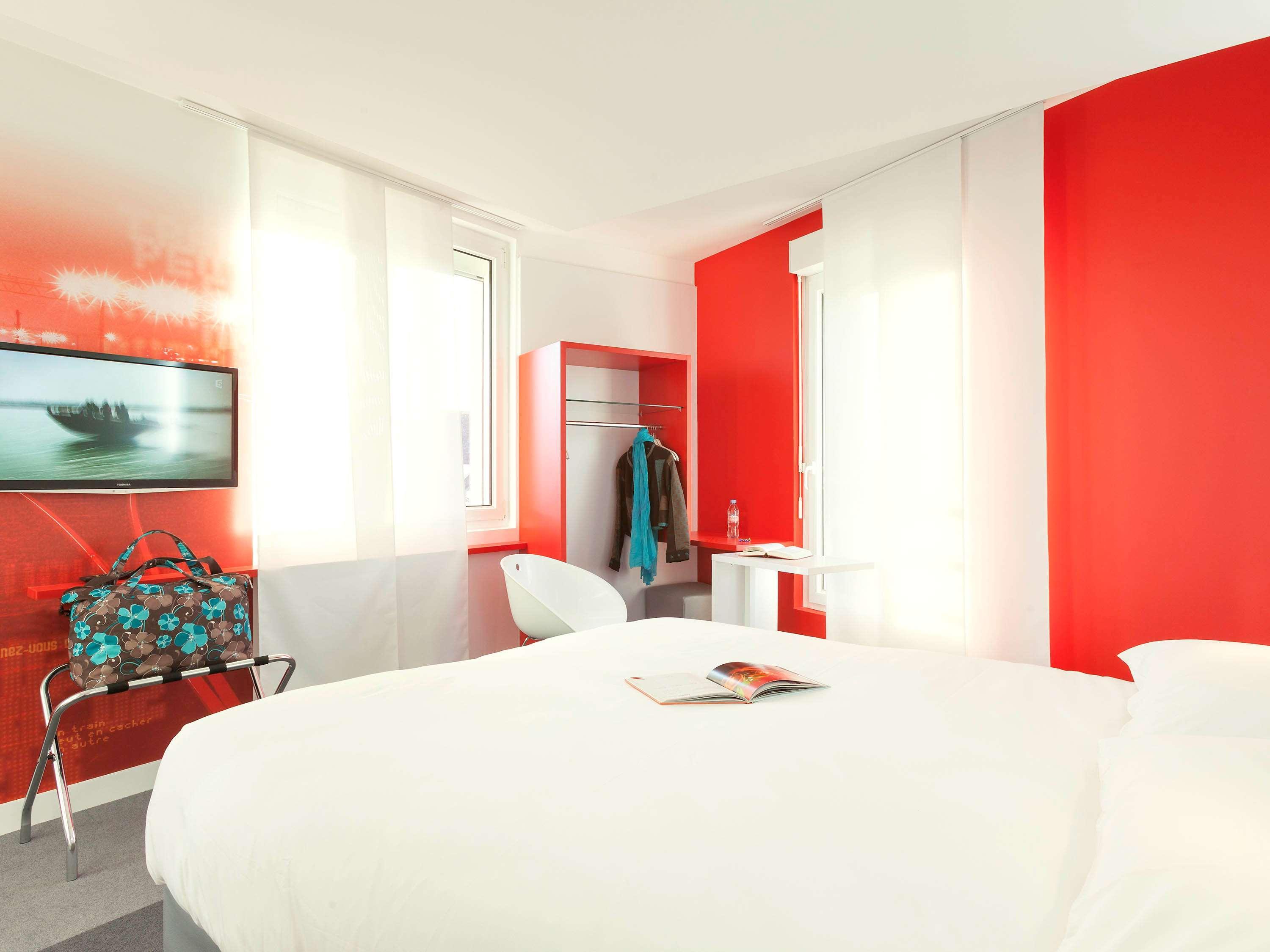 ibis Styles Vannes Gare Centre Exterior foto
